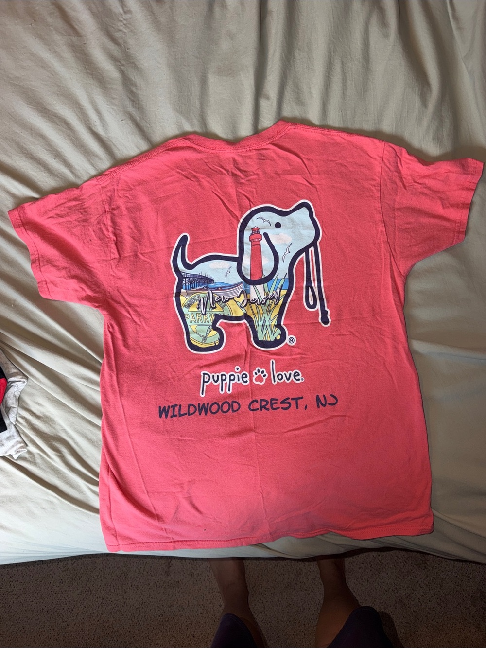 Women’s Large Coral Graphic Dog T-Shirt - Wildwood Crest, NJ